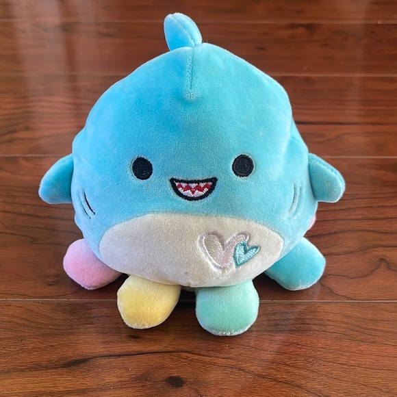 Squishmallows Other - Baby Shark and Rainbow Octopus Flip Squishmellow